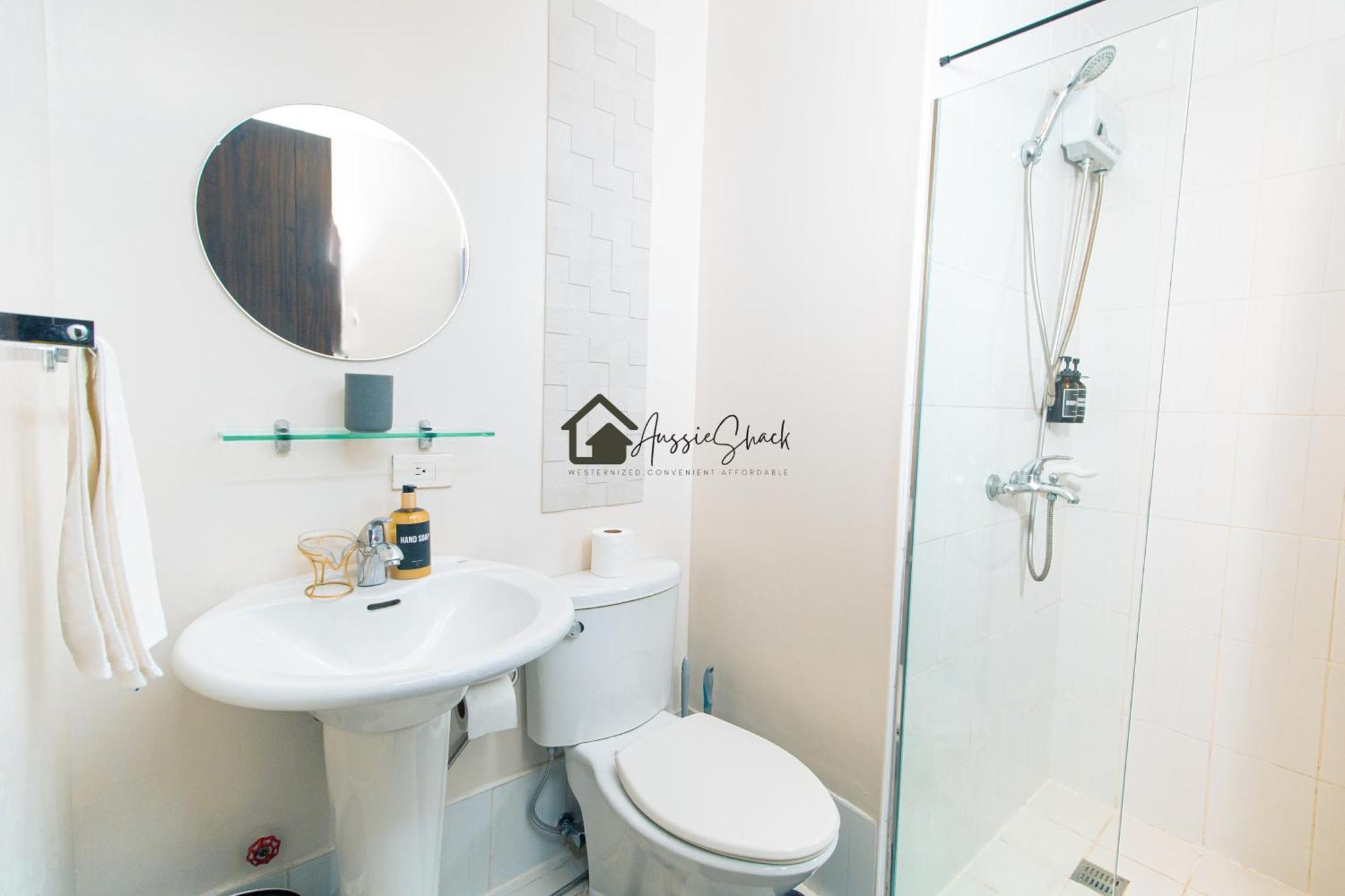 Aussie Shack - 2Br Modern Condo With Skyline View Manila Exteriör bild